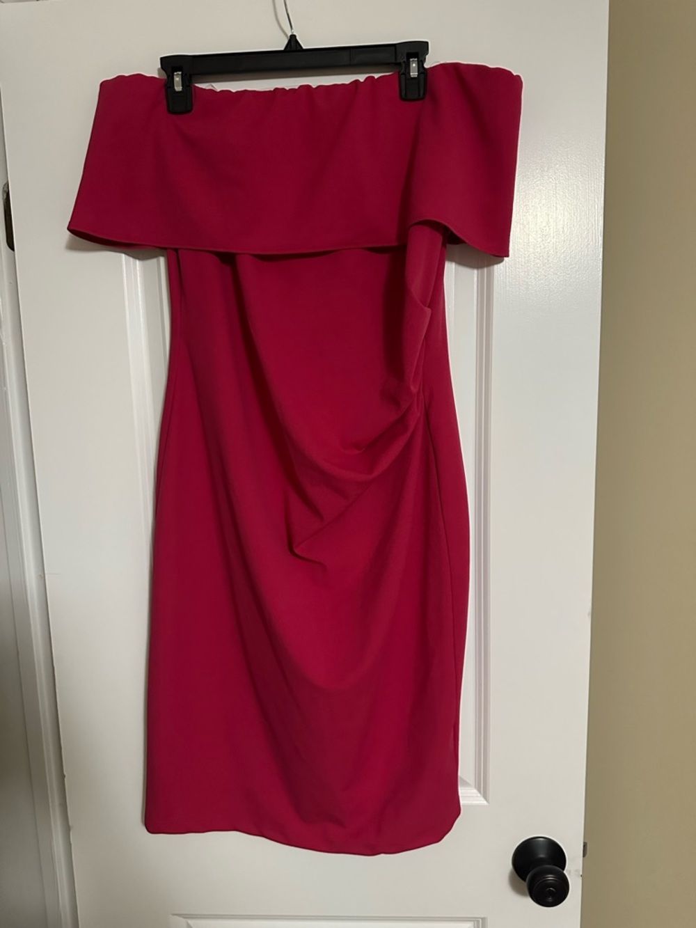 MARINA Strapless Ruffle-Top Cocktail Dress in Fuchsia
